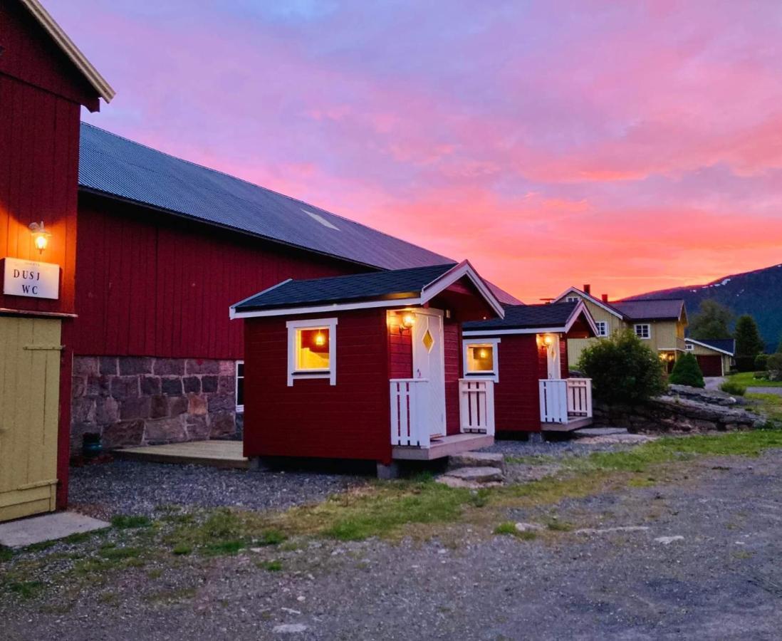 Rodseth Gardsovernatting Hytter Molde Exterior photo